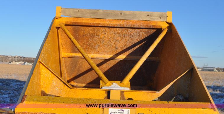 image for item G6404 1972 Load King triple axle belly dump trailer