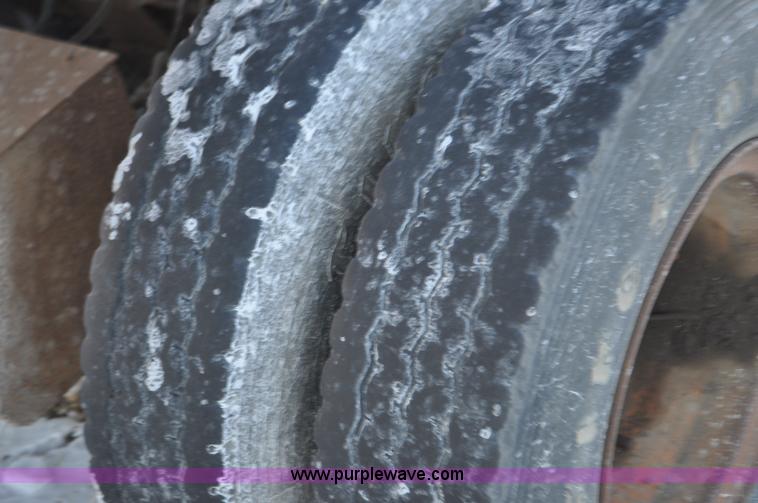 image for item G6405 1972 Load King triple axle belly dump trailer