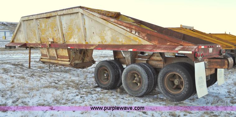 image for item G6406 1973 Fruehauf triple axle belly dump trailer