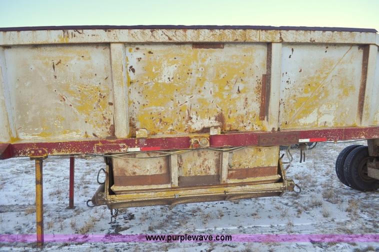 image for item G6406 1973 Fruehauf triple axle belly dump trailer
