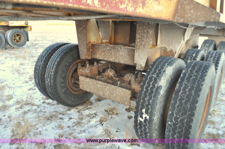 image for item G6406 1973 Fruehauf triple axle belly dump trailer