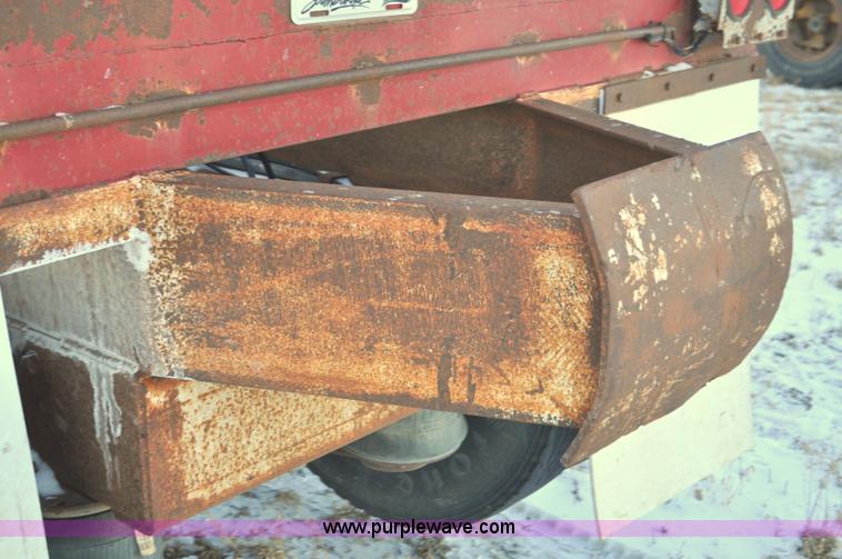 image for item G6406 1973 Fruehauf triple axle belly dump trailer