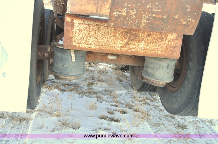 image for item G6406 1973 Fruehauf triple axle belly dump trailer