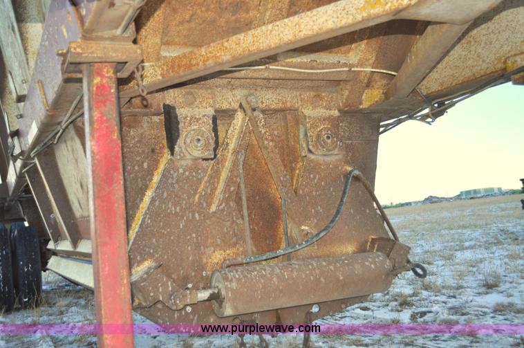 image for item G6406 1973 Fruehauf triple axle belly dump trailer