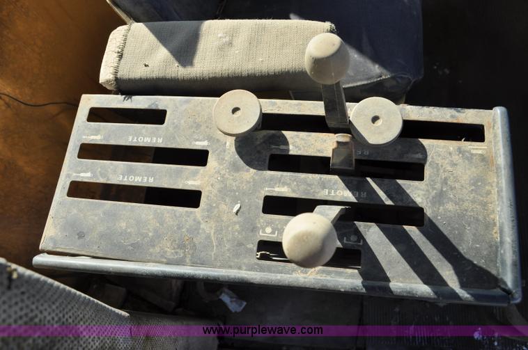 image for item G6407 1973 Case 2470 4WD tractor