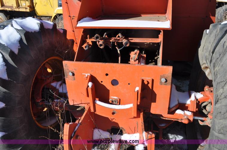 image for item G6407 1973 Case 2470 4WD tractor