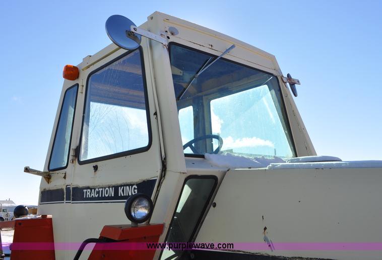 image for item G6407 1973 Case 2470 4WD tractor