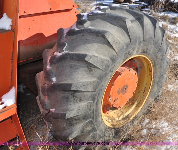 image for item G6407 1973 Case 2470 4WD tractor