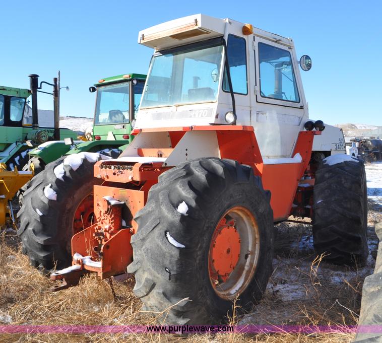image for item G6408 1977 Case 2470 tractor
