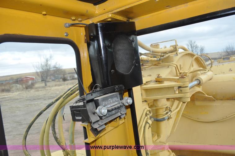 image for item G6420 John Deere 860 water wagon