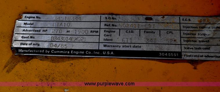 image for item G6420 John Deere 860 water wagon