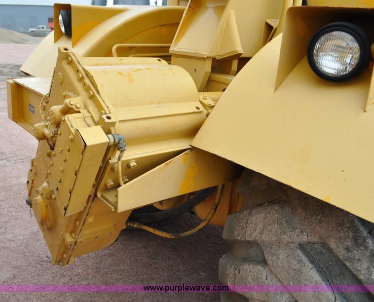 image for item G6420 John Deere 860 water wagon