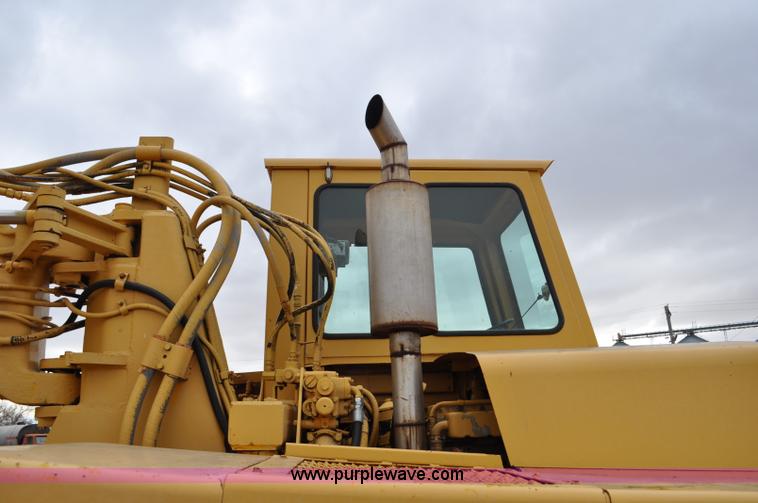 image for item G6420 John Deere 860 water wagon