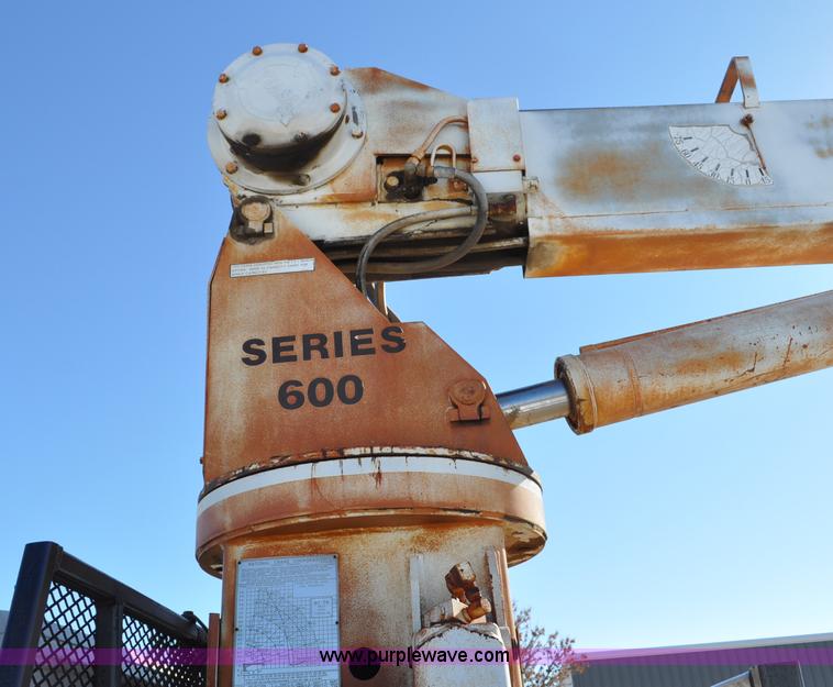 image for item G6421 1988 Chevrolet 7000 flatbed truck with crane