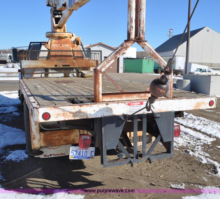 image for item G6421 1988 Chevrolet 7000 flatbed truck with crane