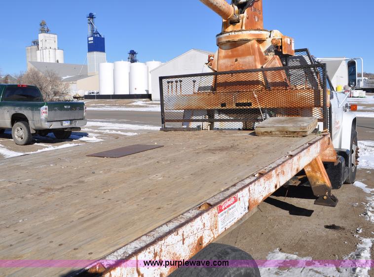 image for item G6421 1988 Chevrolet 7000 flatbed truck with crane