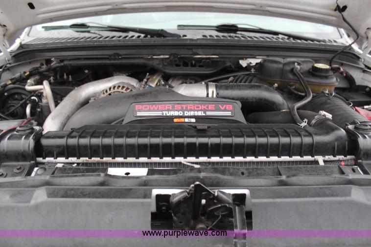 image for item H1321 2005 Ford F450 Super Duty XL flatbed truck