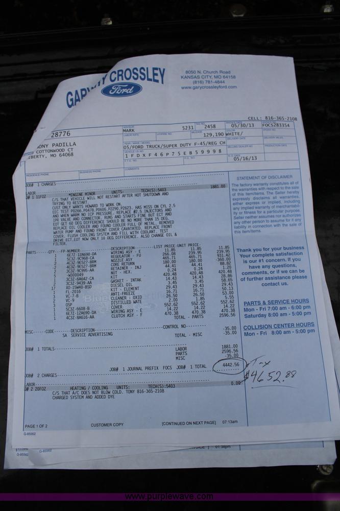 image for item H1321 2005 Ford F450 Super Duty XL flatbed truck