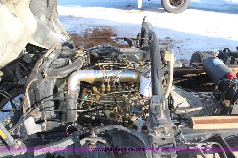 image for item H1329 1998 Mitsubishi FUSO dump truck