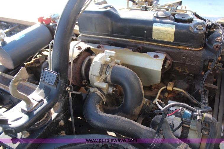 image for item H1329 1998 Mitsubishi FUSO dump truck