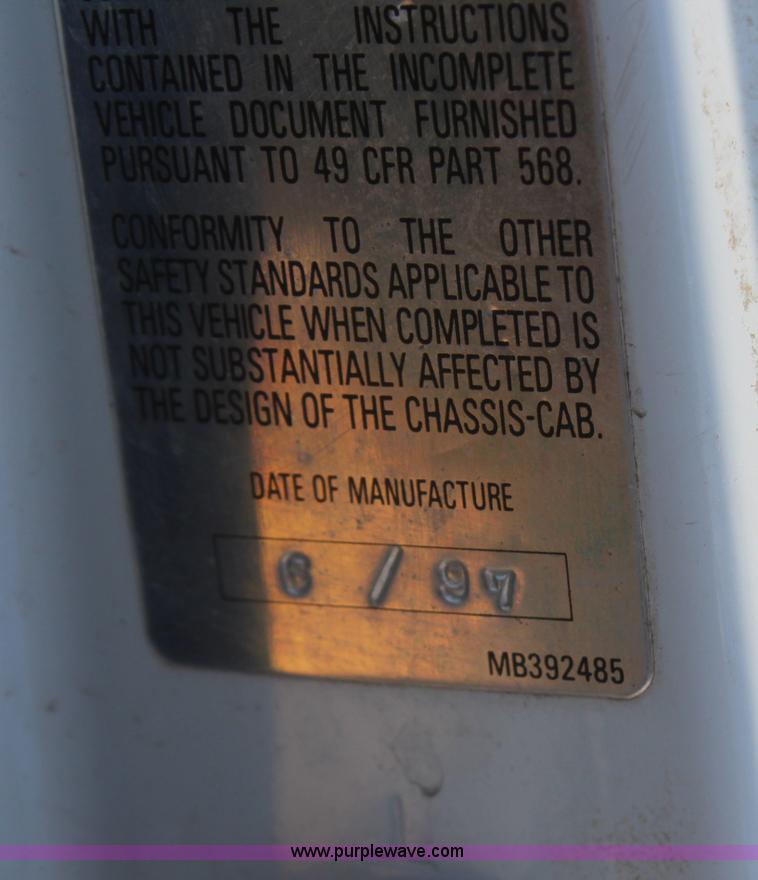 image for item H1329 1998 Mitsubishi FUSO dump truck