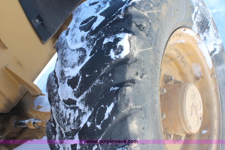 image for item H1335 2004 Caterpillar TH350B telehandler