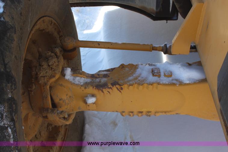 image for item H1335 2004 Caterpillar TH350B telehandler