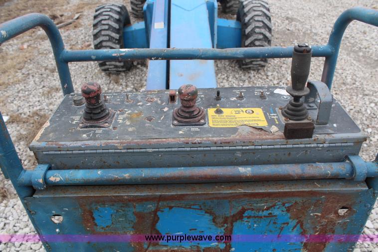 image for item H1382 1997 Genie S60 boom lift