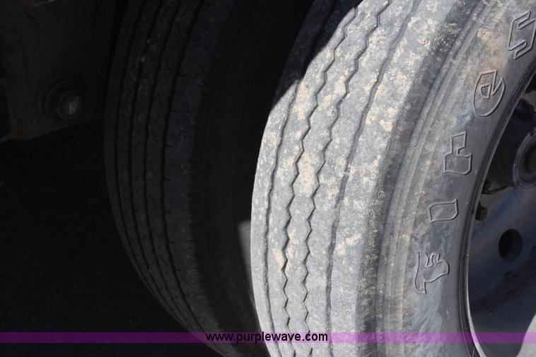 image for item H7798 1978 Raven aluminum flatbed trailer