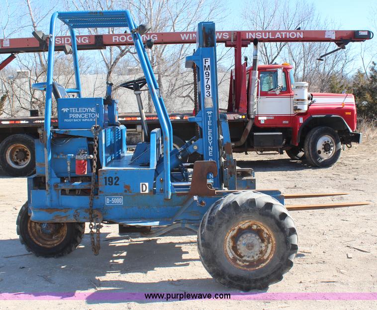 1993 Teledyne Princeton D5000 forklift Item H7801 3132014