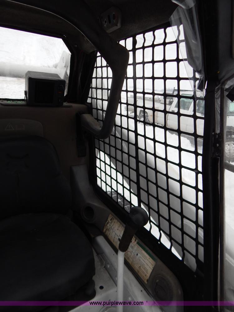 image for item I1222 2005 Bobcat S250 skid steer