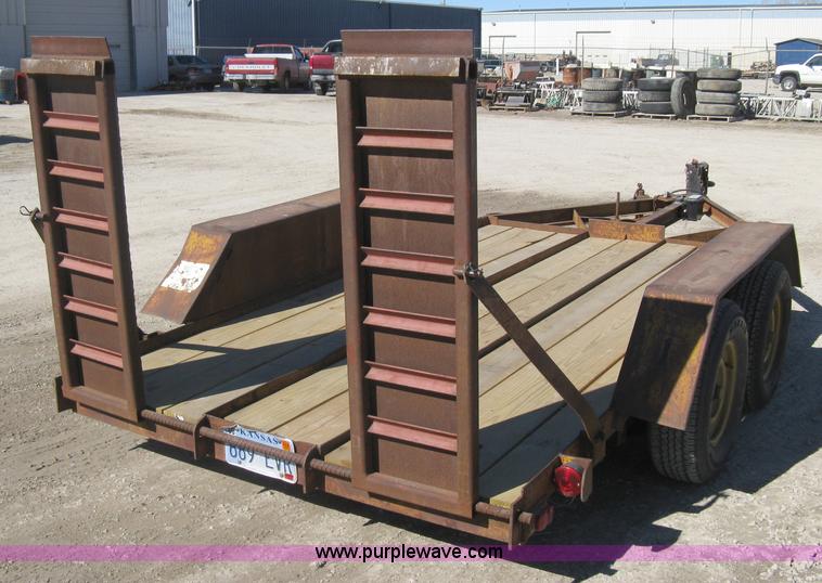 image for item I5696 1979 JFW flatbed equipment trailer