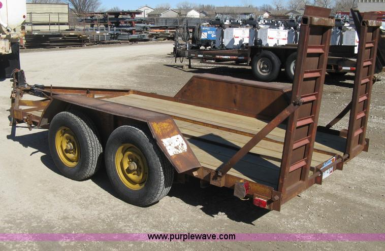 image for item I5696 1979 JFW flatbed equipment trailer