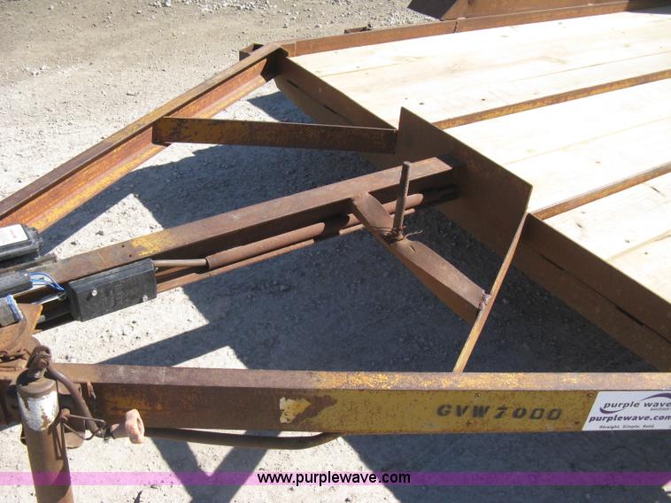 image for item I5696 1979 JFW flatbed equipment trailer