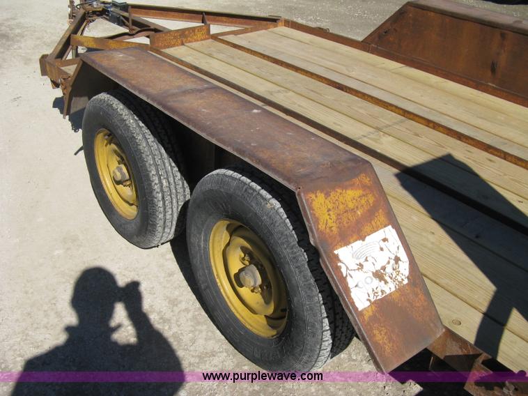 image for item I5696 1979 JFW flatbed equipment trailer