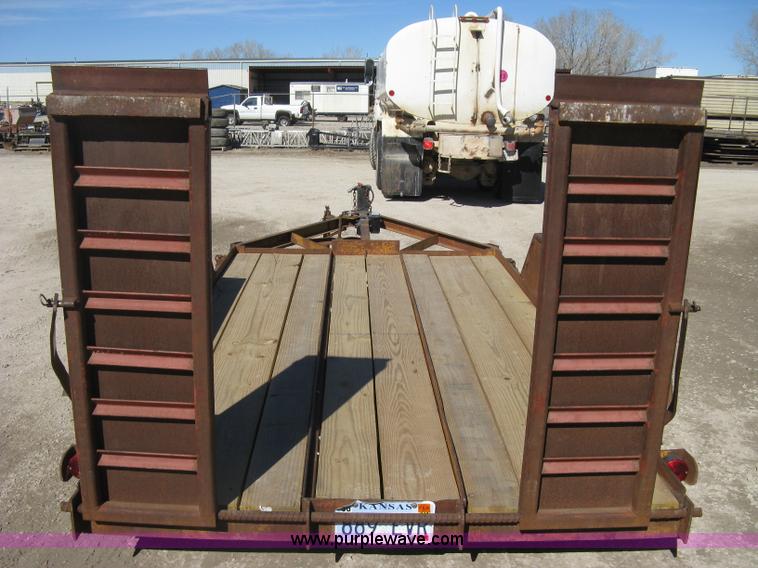 image for item I5696 1979 JFW flatbed equipment trailer