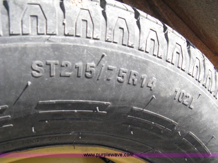 image for item I5696 1979 JFW flatbed equipment trailer