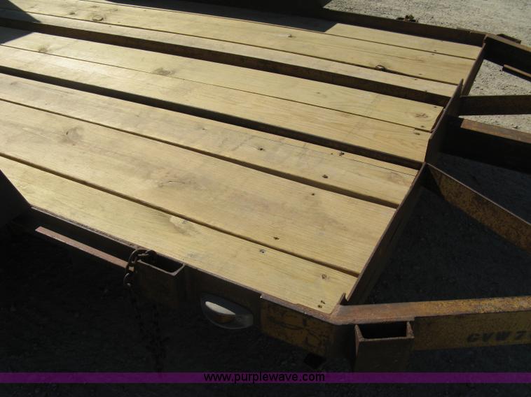 image for item I5696 1979 JFW flatbed equipment trailer