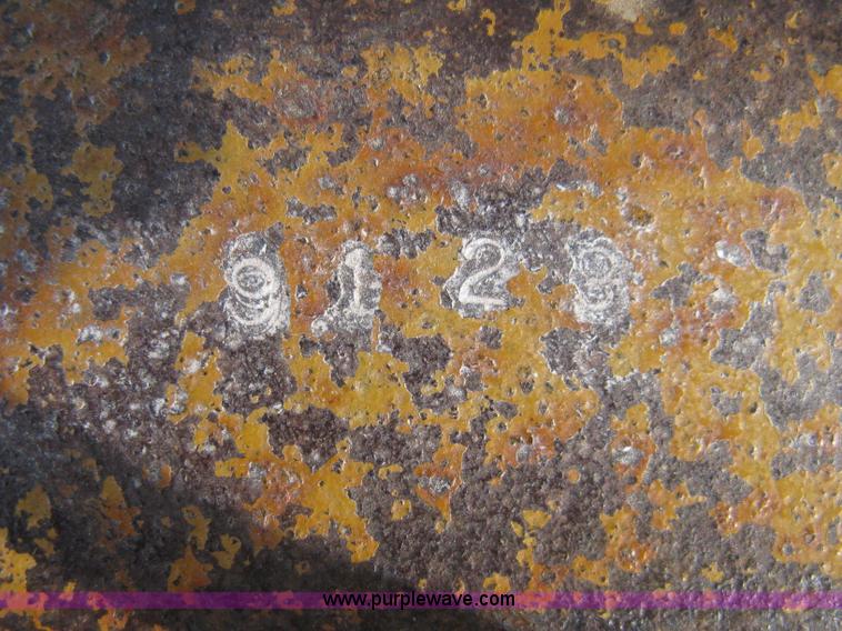 image for item I5696 1979 JFW flatbed equipment trailer