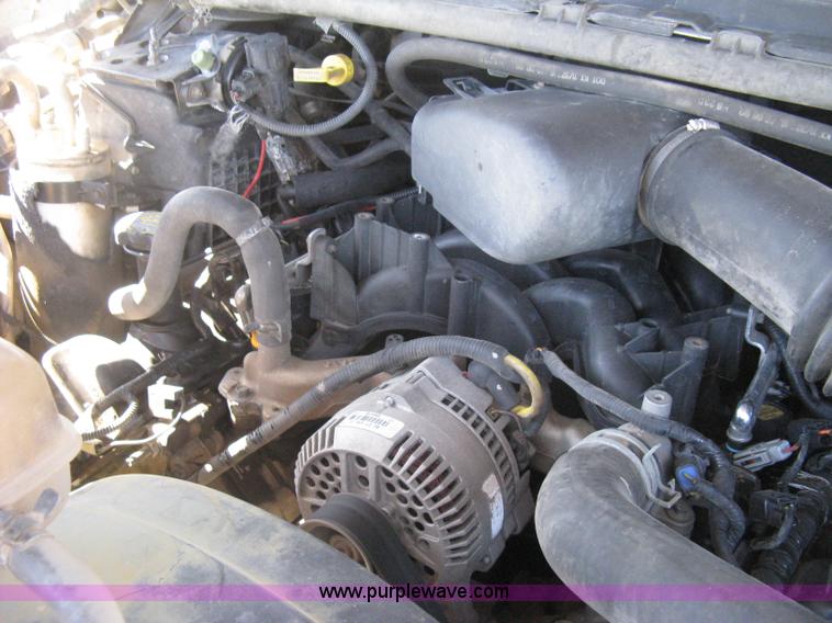 image for item I5697 2000 Ford F250 Super Duty XL SuperCab pickup truck