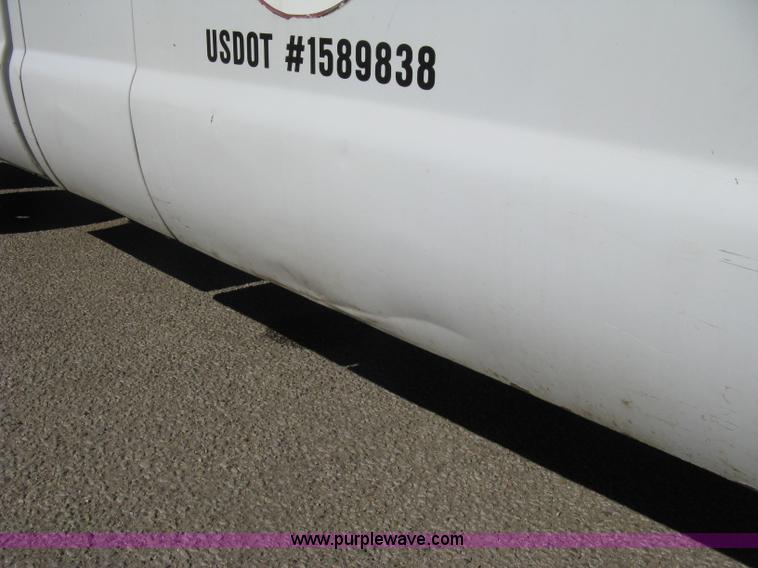 image for item I5697 2000 Ford F250 Super Duty XL SuperCab pickup truck