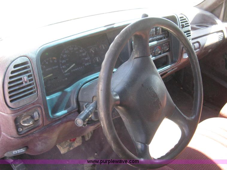 image for item I5698 1996 Chevrolet 2500 Ext. Cab utility truck