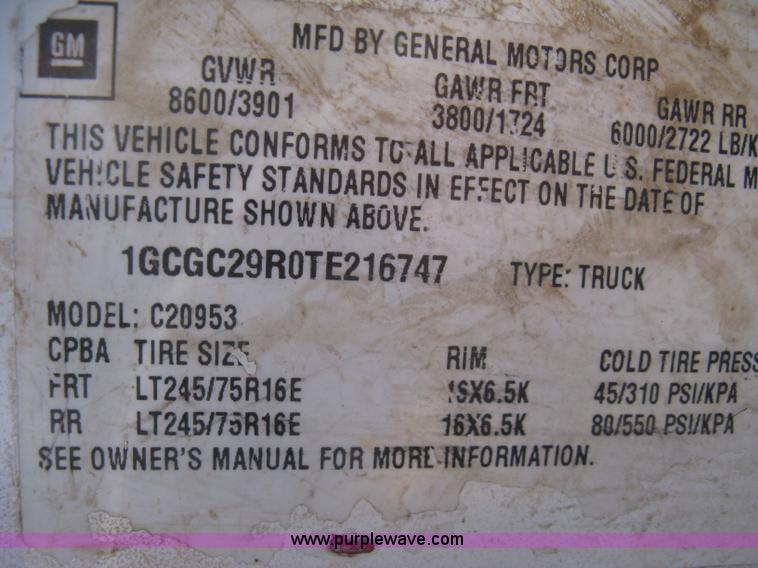 image for item I5698 1996 Chevrolet 2500 Ext. Cab utility truck