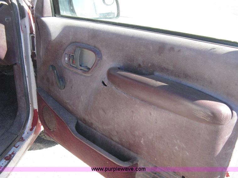 image for item I5698 1996 Chevrolet 2500 Ext. Cab utility truck