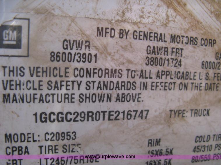 image for item I5698 1996 Chevrolet 2500 Ext. Cab utility truck