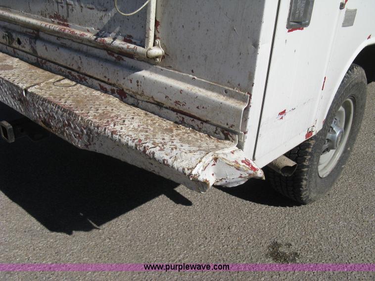 image for item I5698 1996 Chevrolet 2500 Ext. Cab utility truck