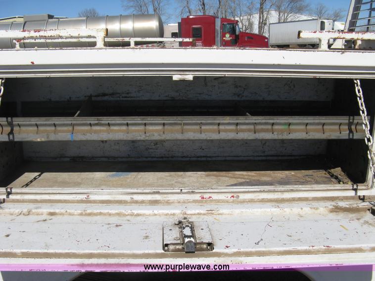 image for item I5698 1996 Chevrolet 2500 Ext. Cab utility truck