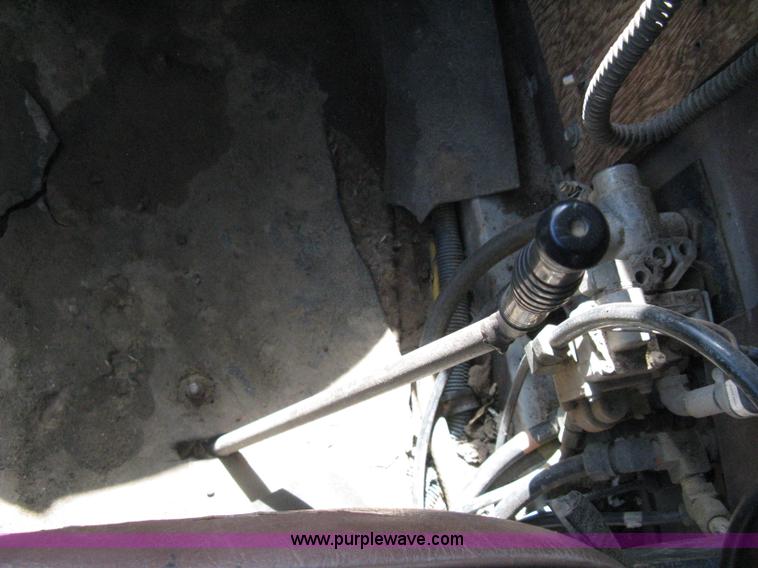 image for item I5699 1984 International S1900 dump truck