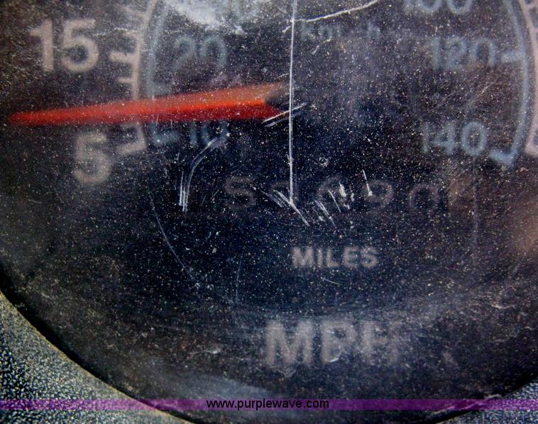 image for item I5699 1984 International S1900 dump truck