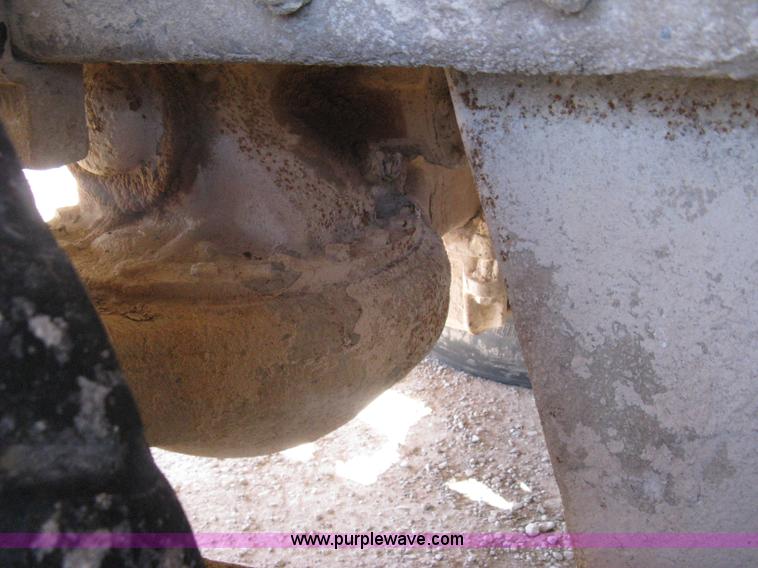 image for item I5704 1973 Mack PM685S tanker water truck